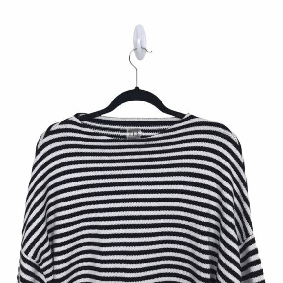 SundaysNYC 713 Oversized Stripe Sweater One Size - Picture 3 of 9
